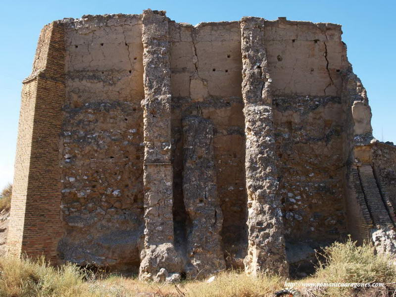 MURO NORTE DEL CASTILLO, HOY CEMENTERIO